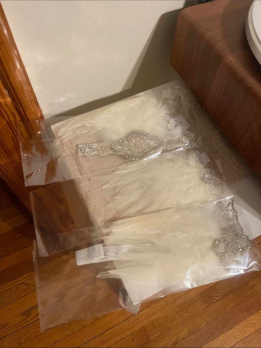 3 Brand New Ivory Feather & Rhinestone Flapper Head Pieces - Picture 2 of 10